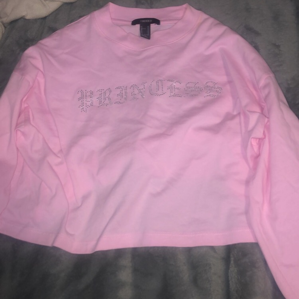 Princess pink long sleeved crop top y2k